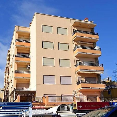 Elizabeth Beach Apartment With Seaviews! Торремолинос Экстерьер фото