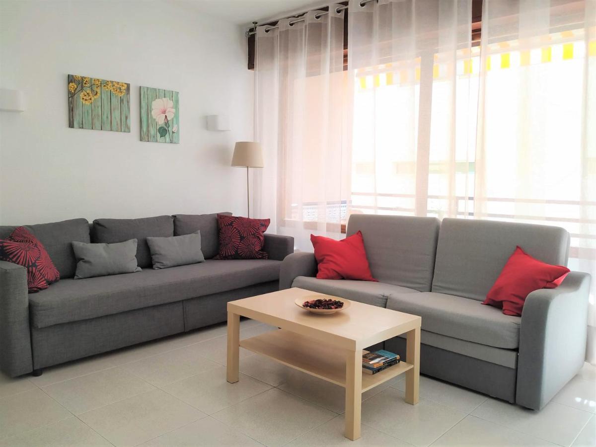Elizabeth Beach Apartment With Seaviews! Торремолинос Экстерьер фото
