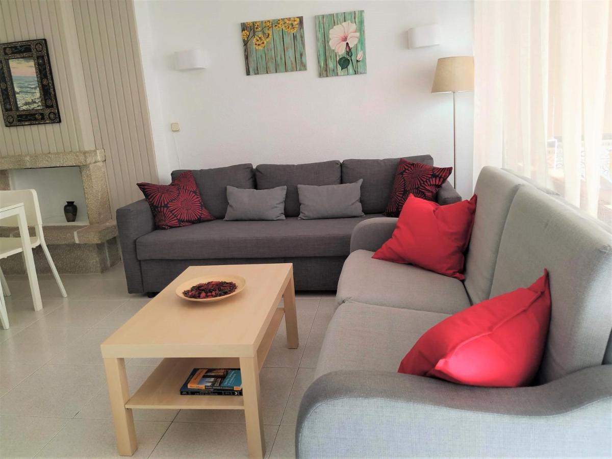 Elizabeth Beach Apartment With Seaviews! Торремолинос Экстерьер фото